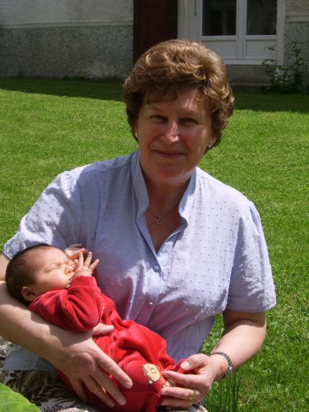 avec grand maman